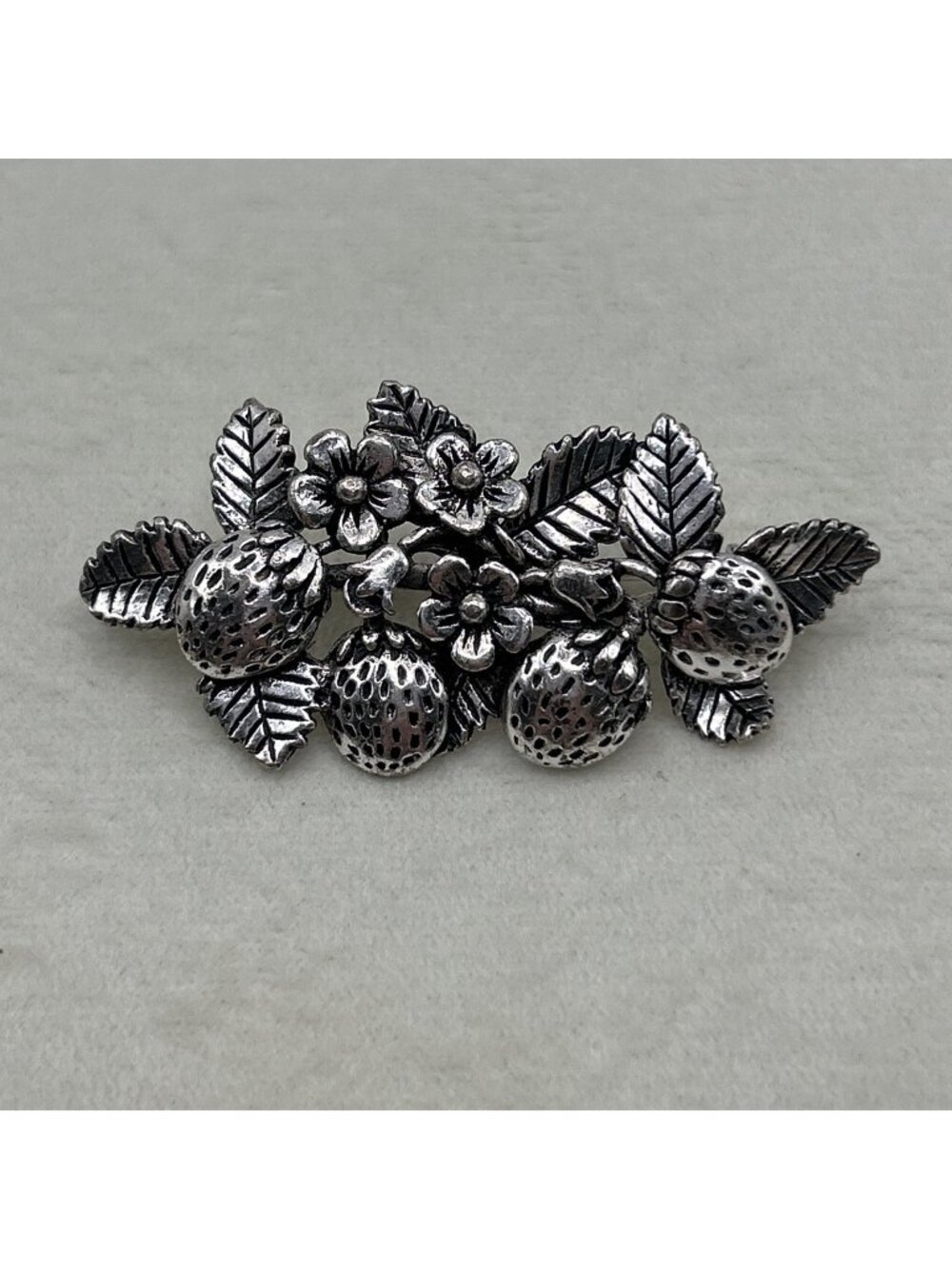 Vintage Signed 1989 Maureen Ann Storey MASJ Strawberry Plant Pewter Brooch Pin